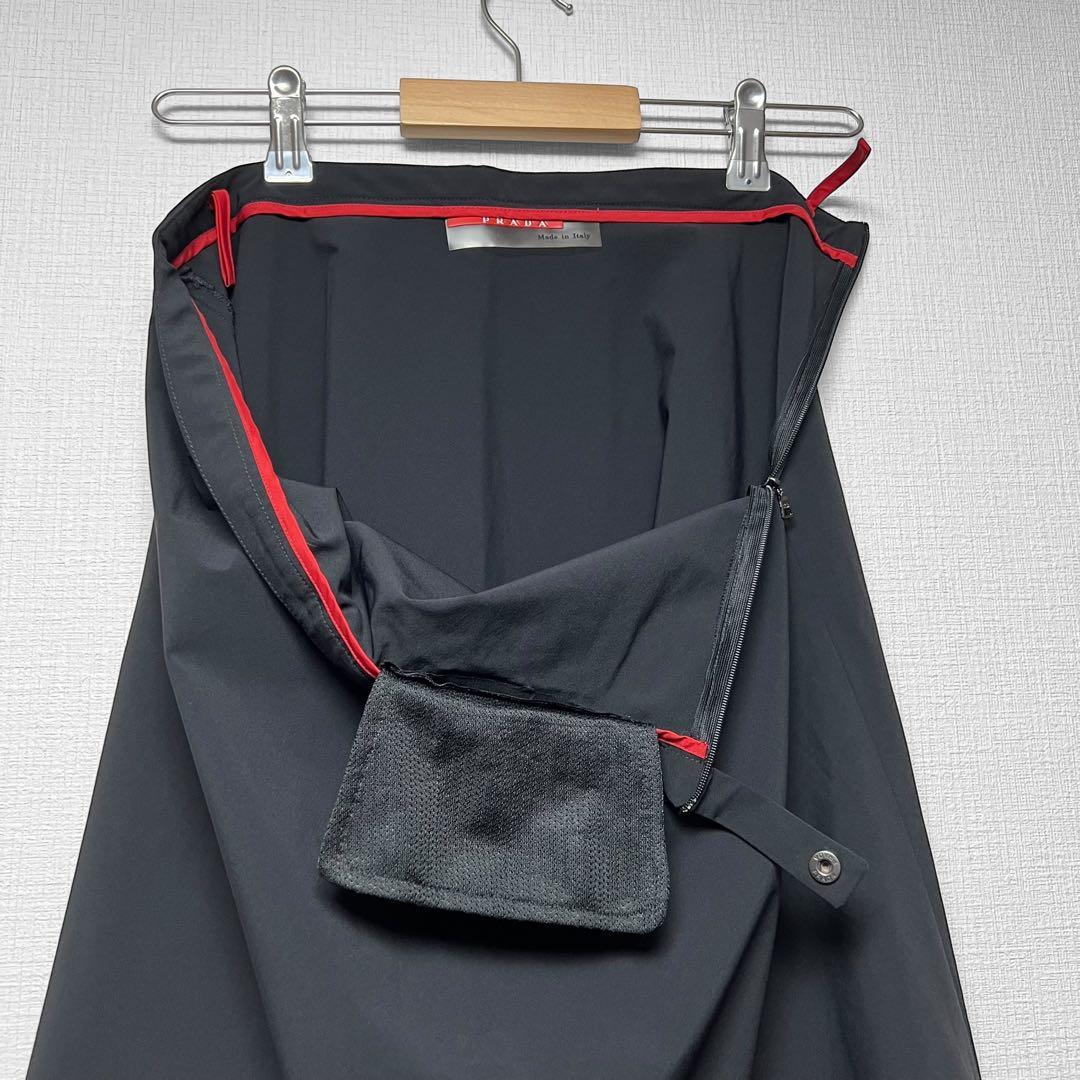 PRADA プラダスポーツ ナイロン フレアスカート 膝丈 黒 ポケット 40
