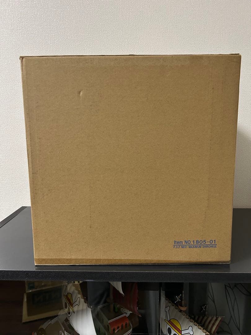 P.O.P maximum 白ひげ 未開封 輸送箱あり