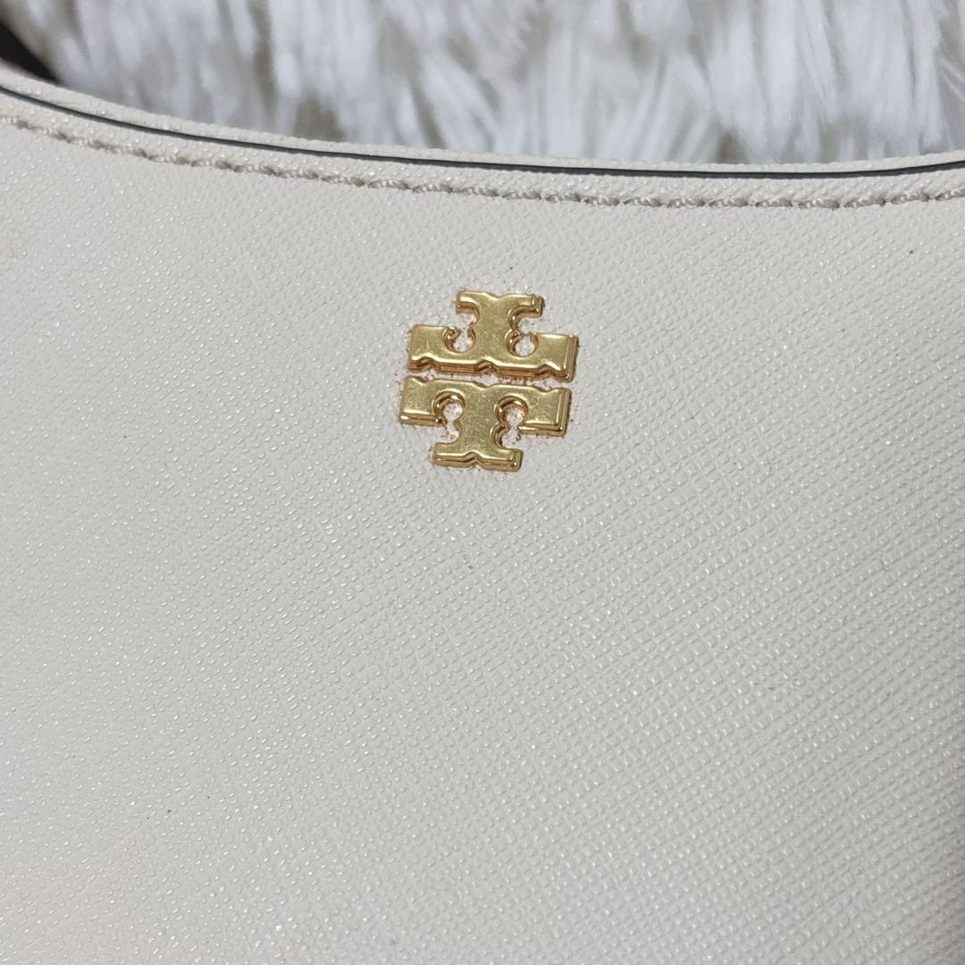 トリーバーチ アクセサリーポーチ エマーソン サフィアーノレザー　白