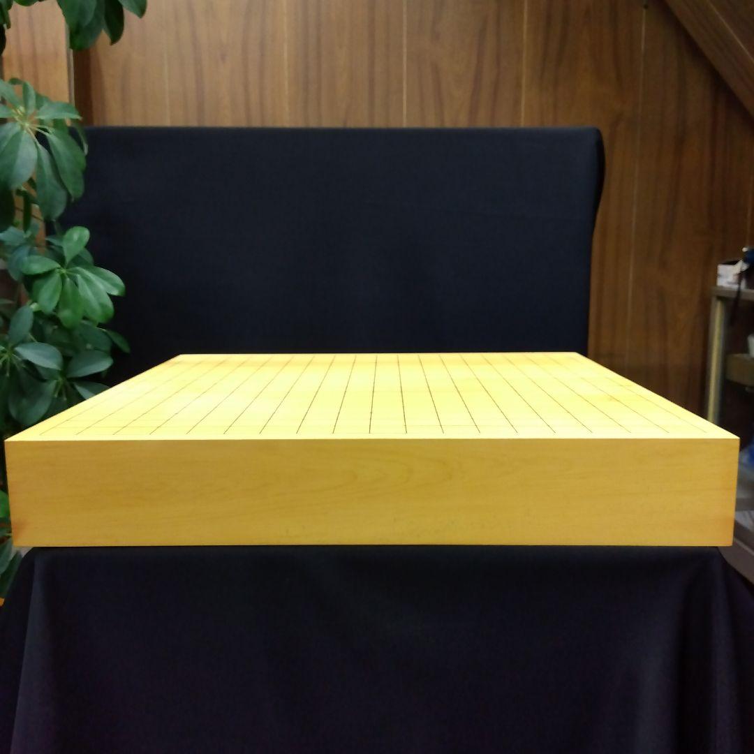 【国産　本榧　２寸卓上碁盤　柾目②】