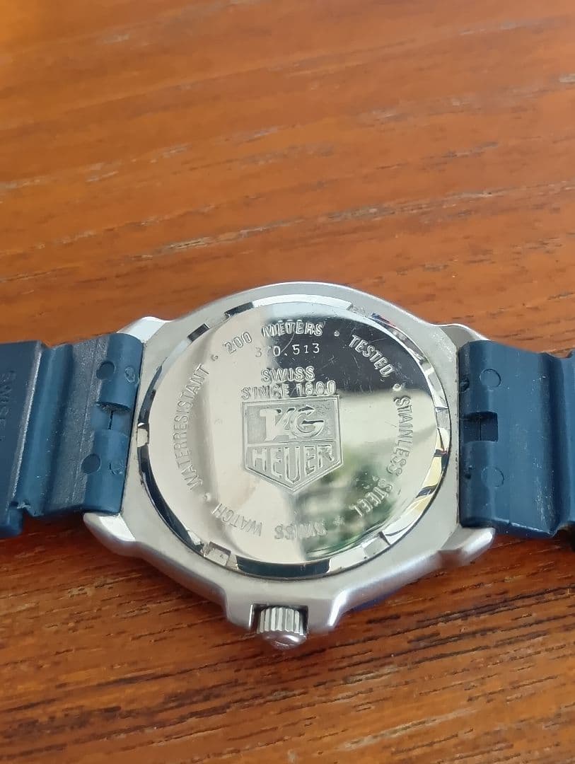 稼働　ビンテージ　タグ・ホイヤー　Ｆ１　プロフェショナル　デイト