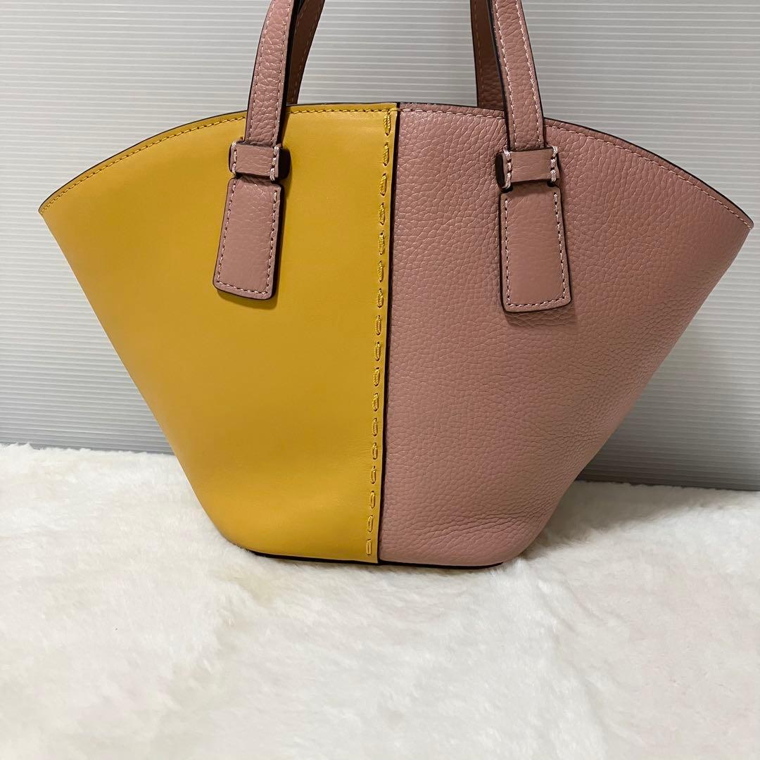 未使用級 TORY BURCH マックグロー 2way ショルダー バッグ 革