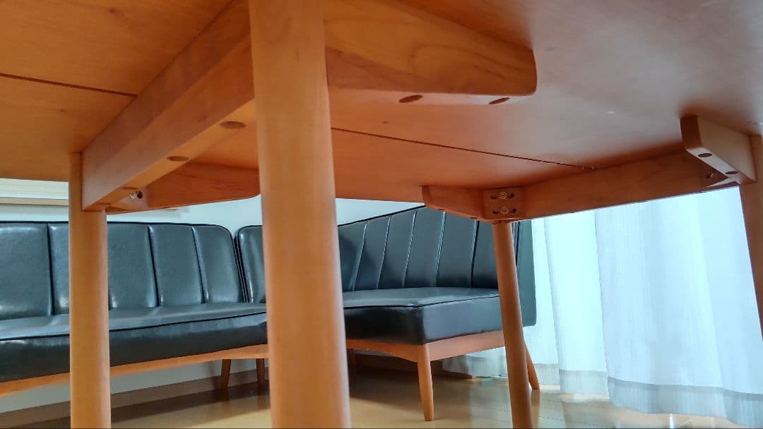 unico ウニコ WYTHE ワイス ダイニングテーブル 幅120　奥行80