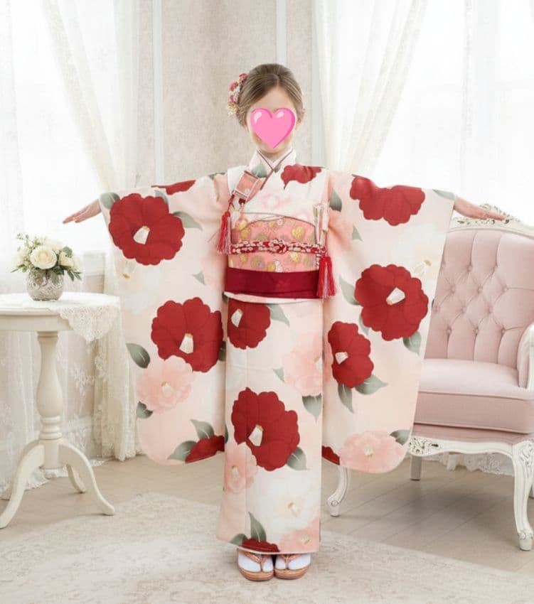 新品☆クリーム色に大きな椿の花模様が素敵な着物に作り帯☆七五三フルセット