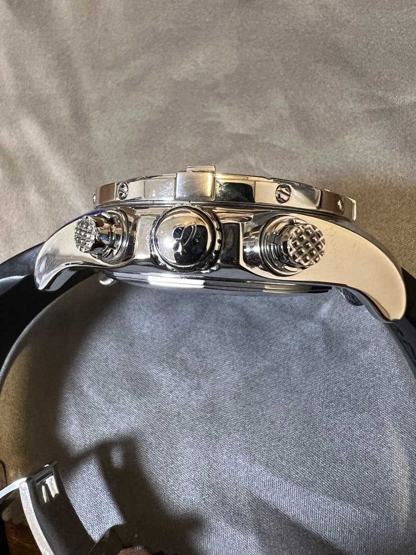 Breitling アベンジャースカイランド