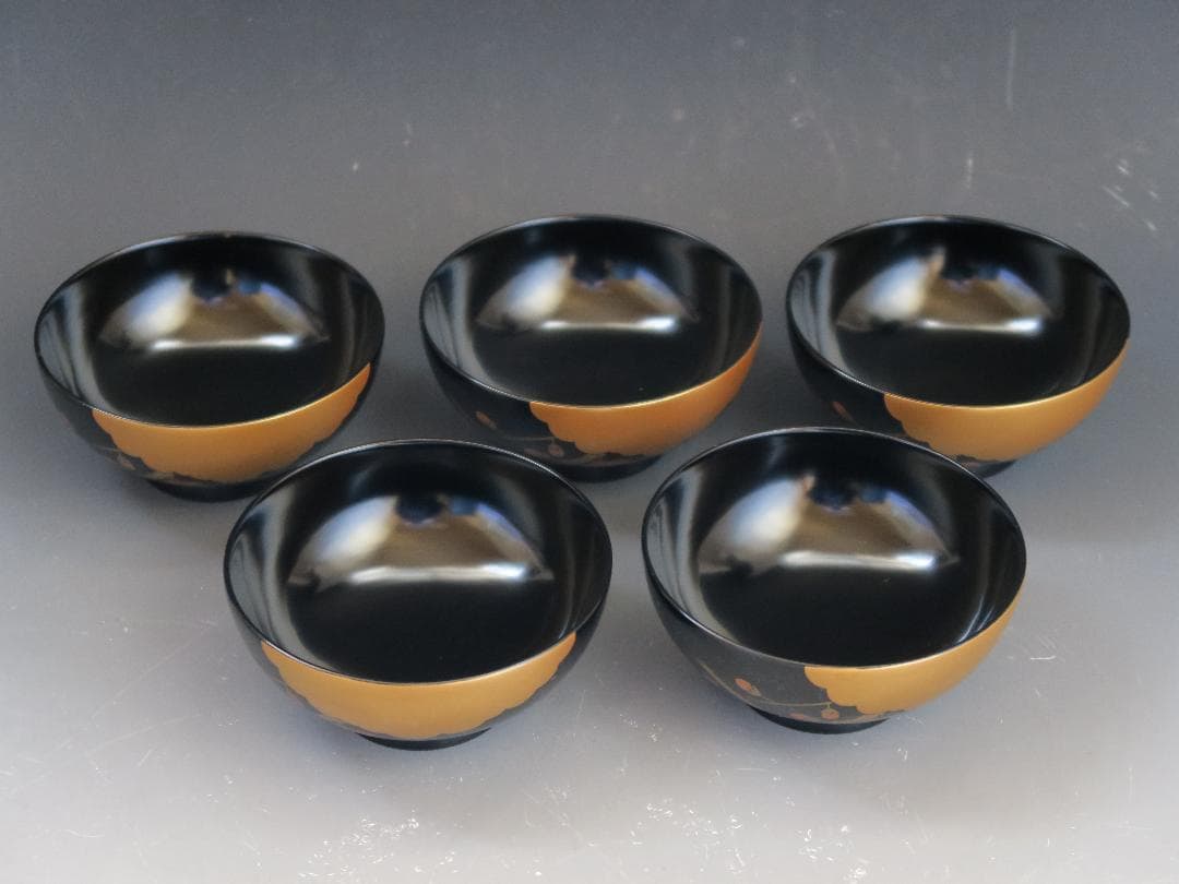 輪島塗】雲松竹梅蒔絵 吸物椀 黒塗 五客揃 布着請負 天然木 共箱 美術