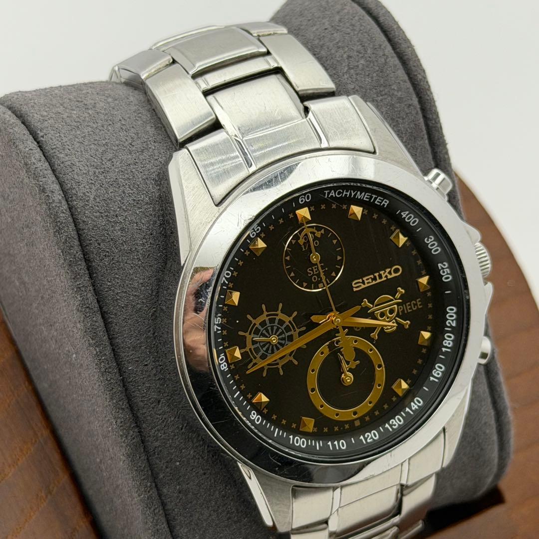 【超希少】セイコー　ワンピース　15周年記念モデル　クォーツ　美品