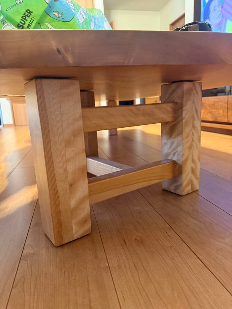 無垢材　一枚板　ダイニングテーブル