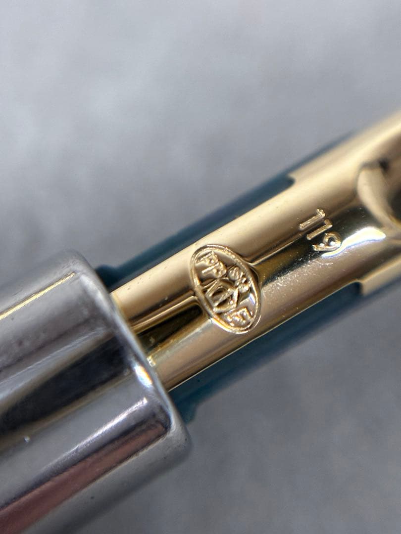 パイロット　キャップレス　万年筆