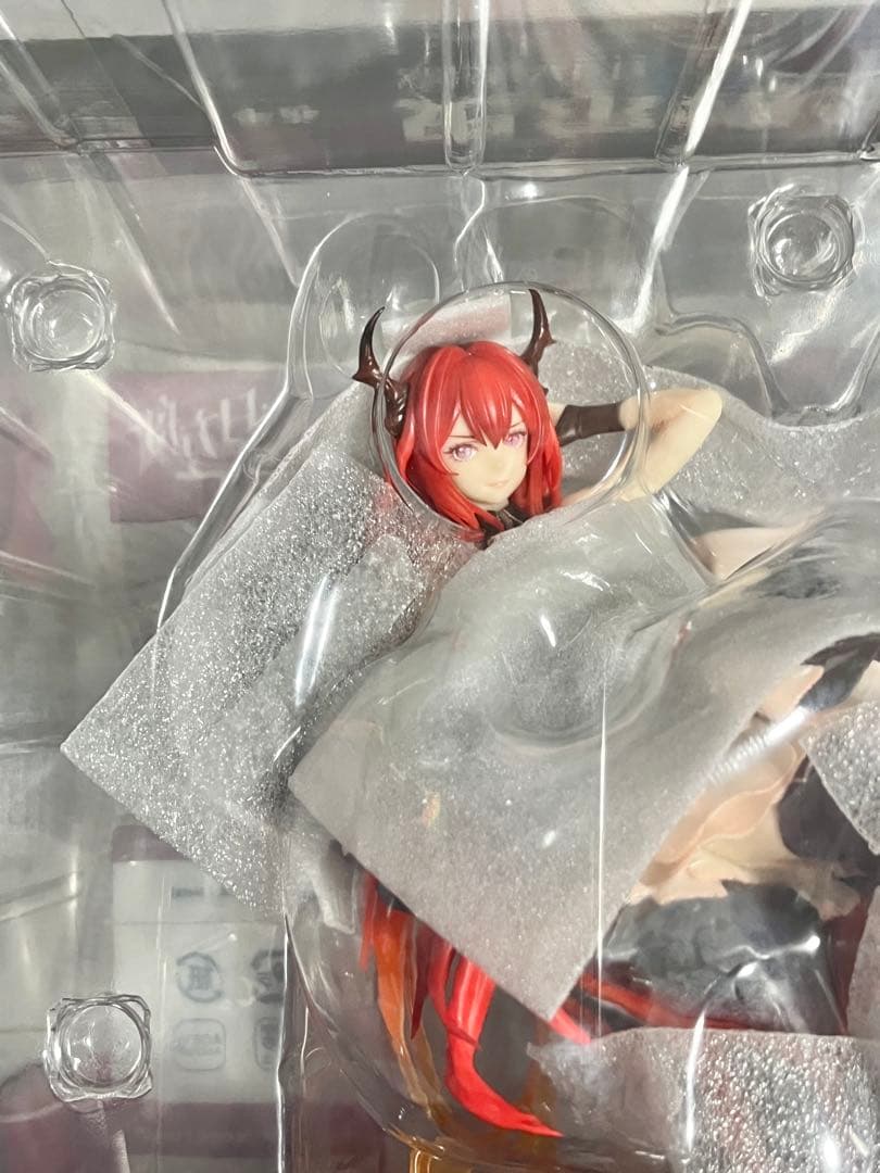 明日方舟　アークナイツ　スルトフィギュア