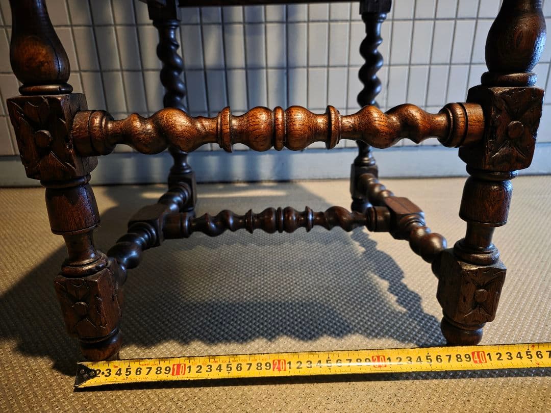 希少 アンティーク ツイストレッグチェア アンティーク 木製 彫刻入り椅子