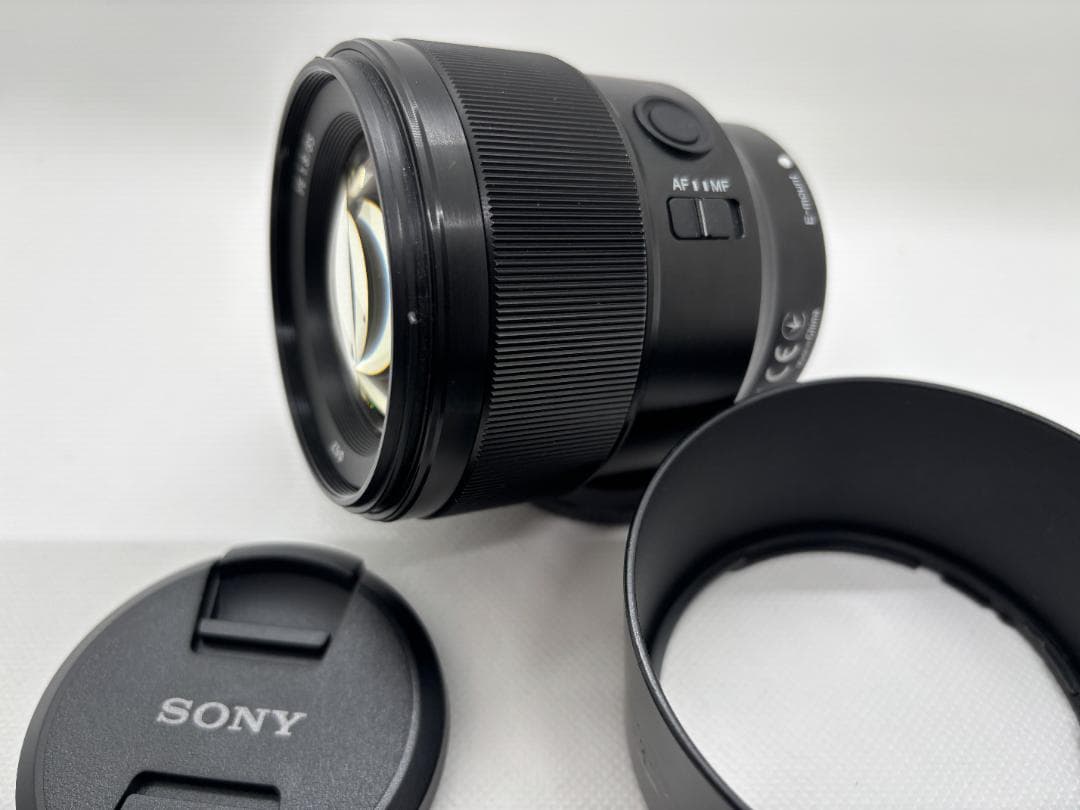 【価格以上の描写】SONY FE 85mm F1.8 (定価86,900円） カメラレンズ FE 85mm F1.8 ブラック SEL85F18 [ソニーE /単焦点レンズ