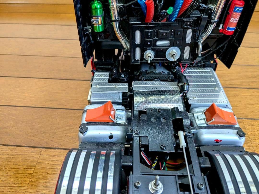 タミヤ　メルセデスベンツ　アクトロス3363 　6×４ギガスペース　フルオペ