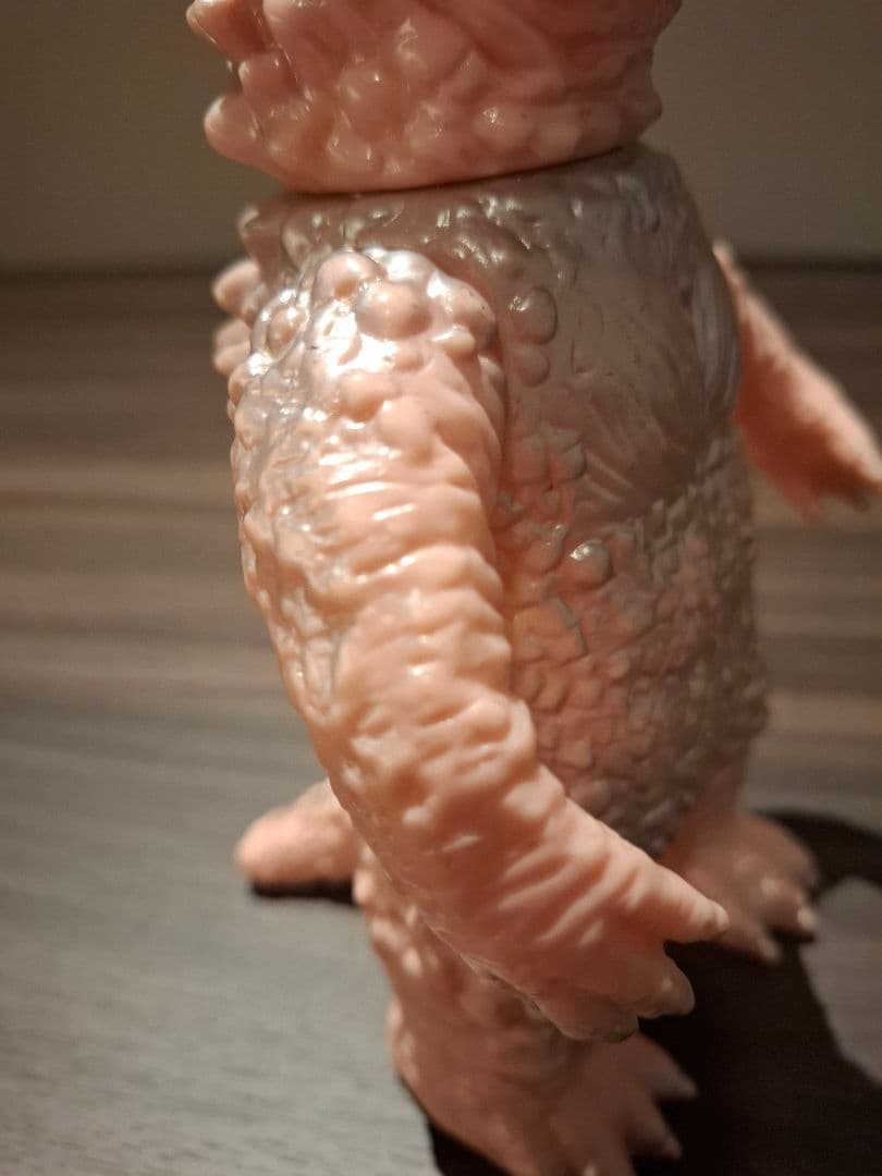 マグラー ブルマァク スタンダード ピンク成型 ソフビ マグラ