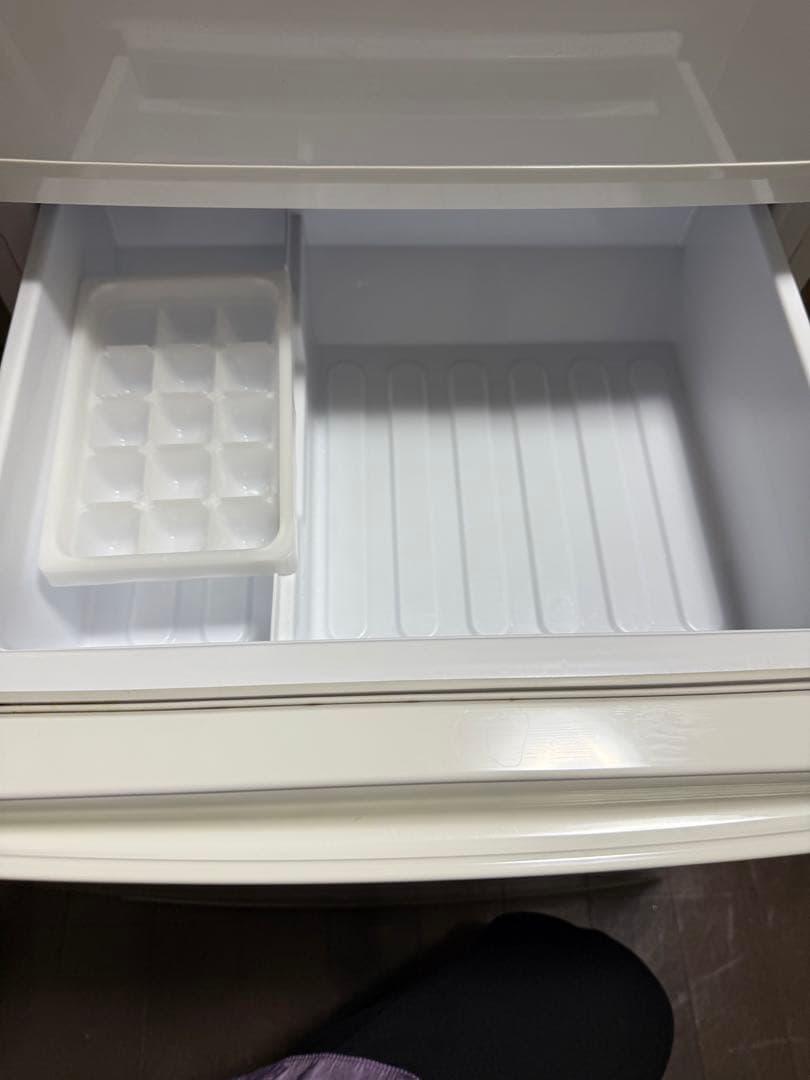 冷蔵庫 シャープ　2016年製　送料込み