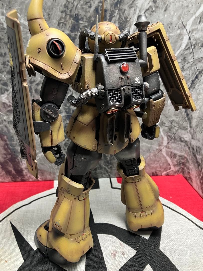 ガンプラ MG グフ 砂漠仕様 完成品 抽選販売】 MS-07B グフ Ver.2.0