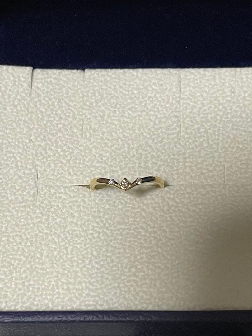 ヴァンドーム青山　2023年冬限定K10ゴールド ダイヤモンド V字型リング