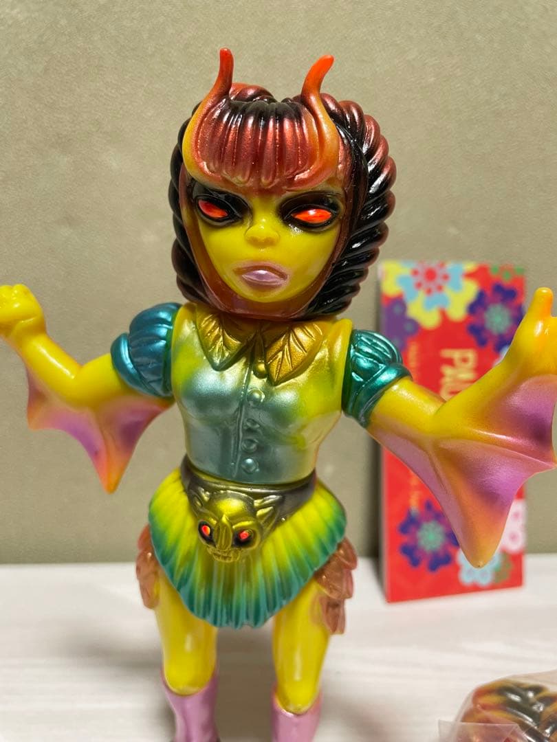 PAUL KAIJU MOCK PILOT HINOMARU-YA限定　ソフビ