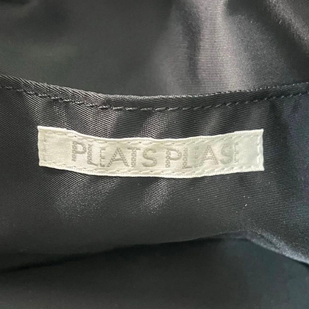 tomomo✨美品✨PLEATS PLEASEプリーツバッグライトグリーン