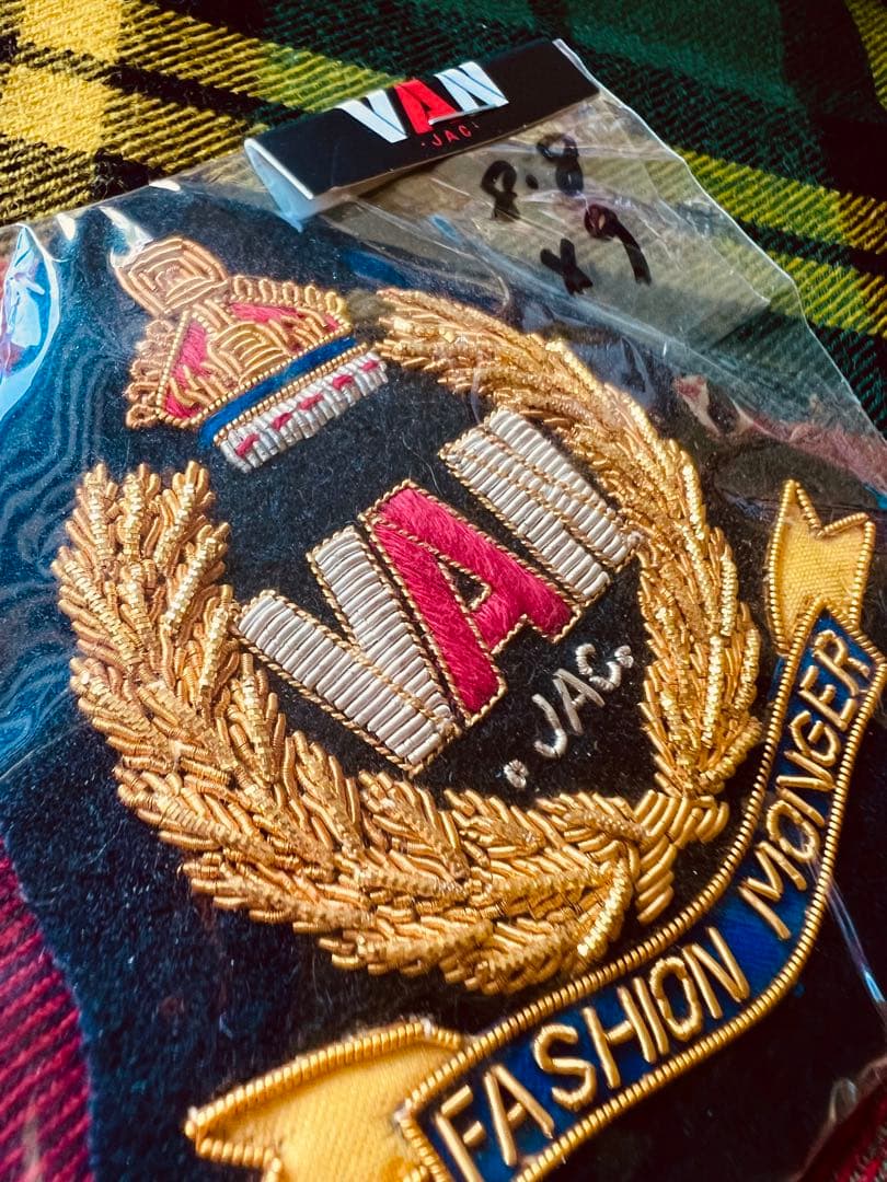 アイビーリーグ8大学ハーバード大学校章エンブレム金モール大変貴重