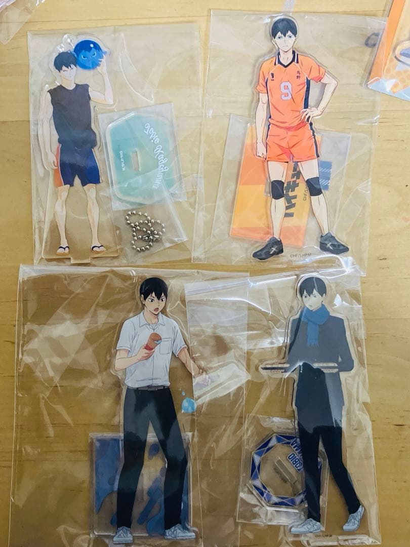 【一時値下げ中】ハイキュー影山飛雄 アクリルスタンド、キーホルダー、缶バッジ