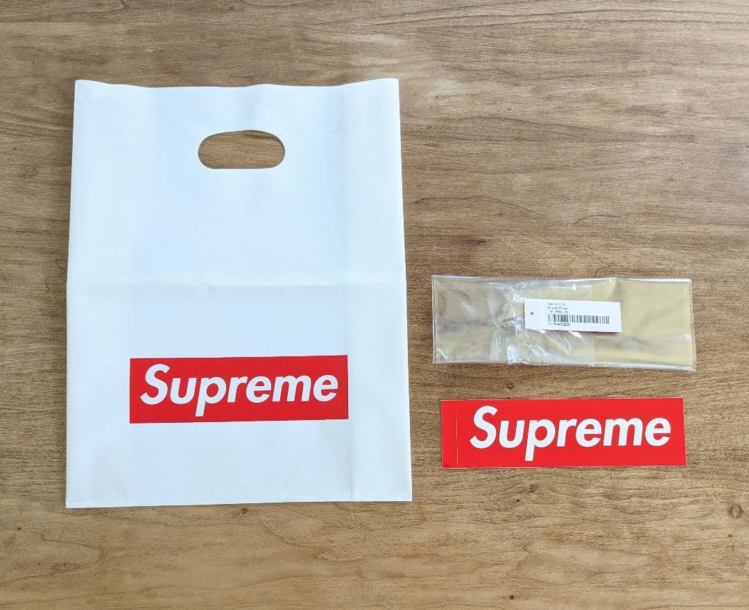 新品未開封 19ss Supreme Power Drill Pin ピンバッチ - メルカリ
