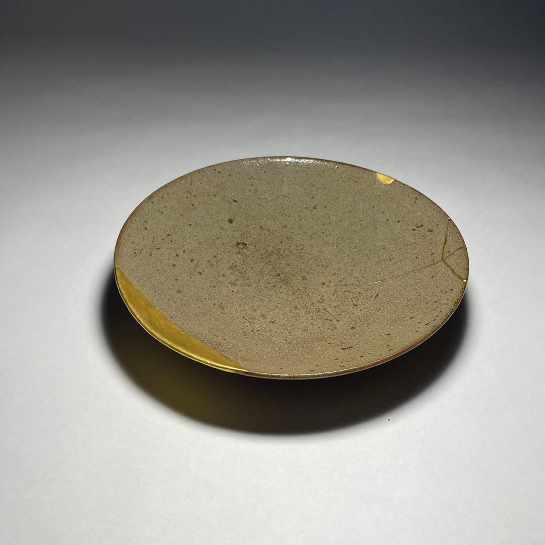 ◇素晴らしい金継ぎ 古唐津平茶碗 無地 伝世 桃山時代〜江戸時代初期