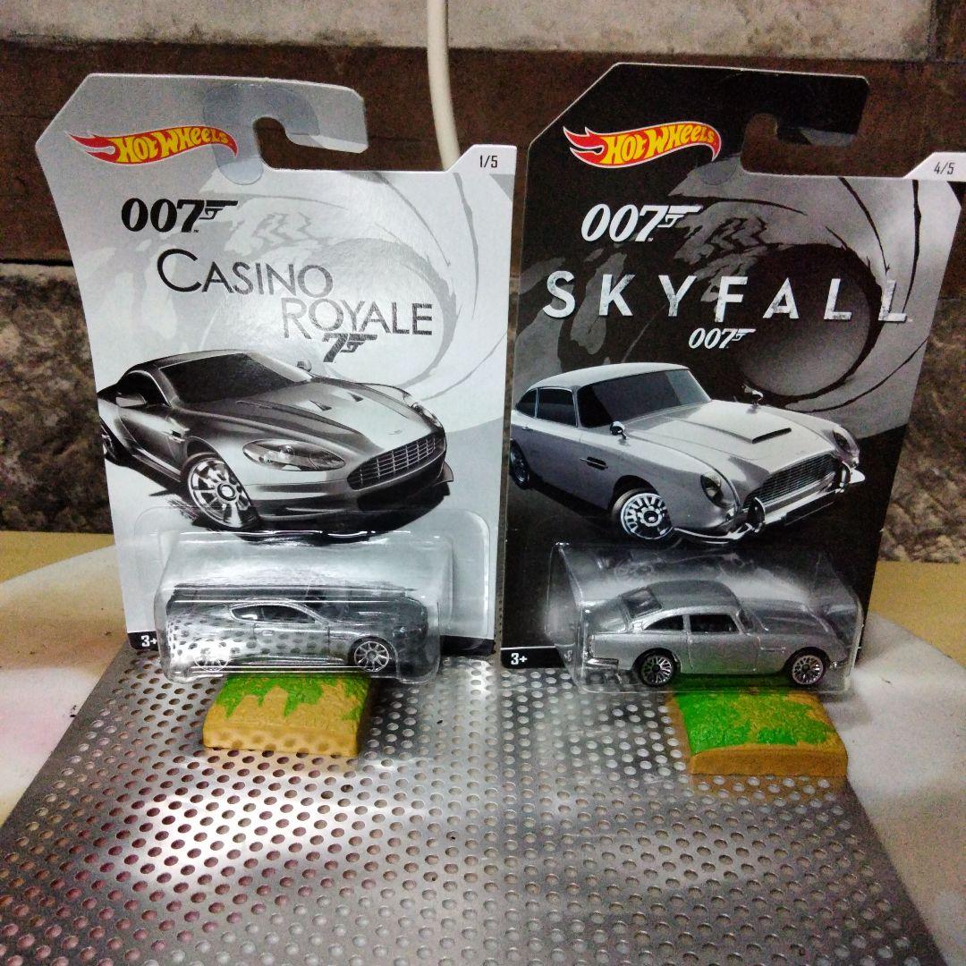 007　歴代5台セット　ホットウィール　ミニカー　ジェームズボンド　未開封品