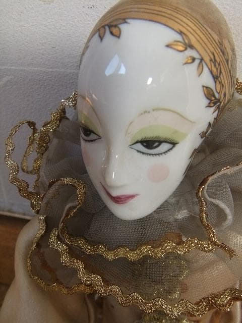 アール・ヌーヴォー」時代のお人形 ピエロのような雰囲気 アール