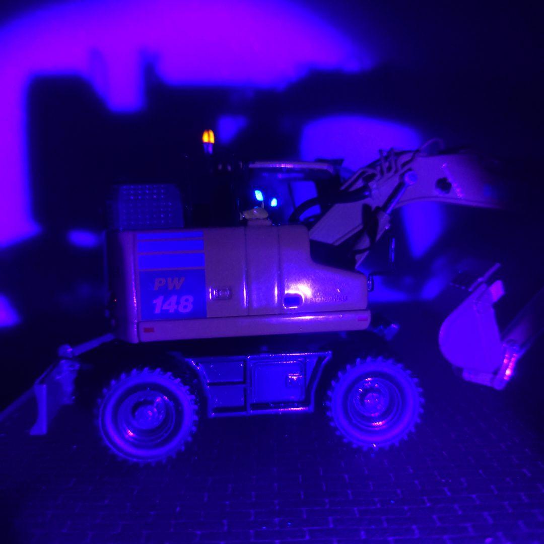 コマツ PW148油圧ショベル(モノブーム仕様) 1/50 KOMATSU