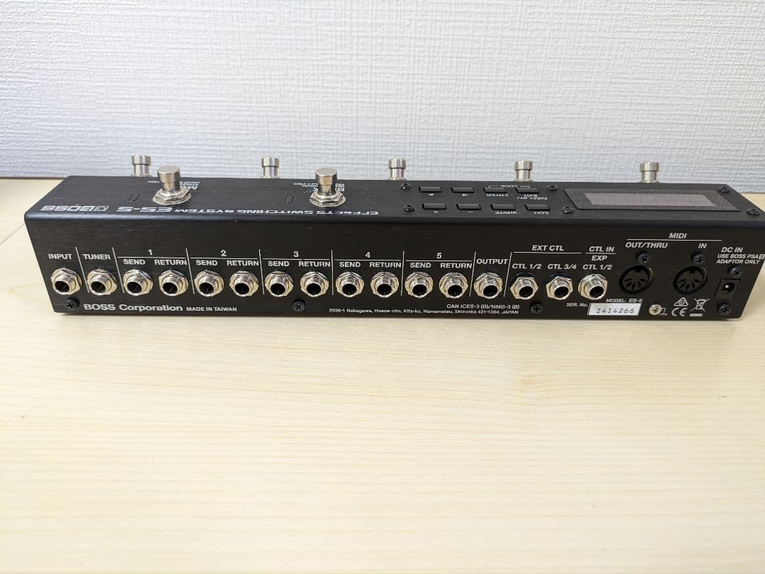 BOSS ES-5 スイッチャー