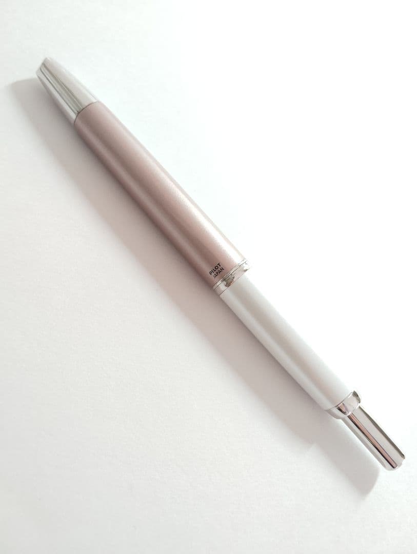 キャップレス デシモ 万年筆 パイロット ツートーンカラー ピンク×ホワイト