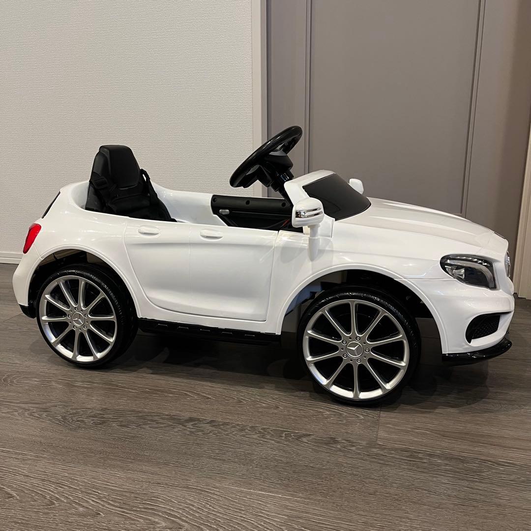 【直接引き取り限定】乗用ラジコン　ベンツ