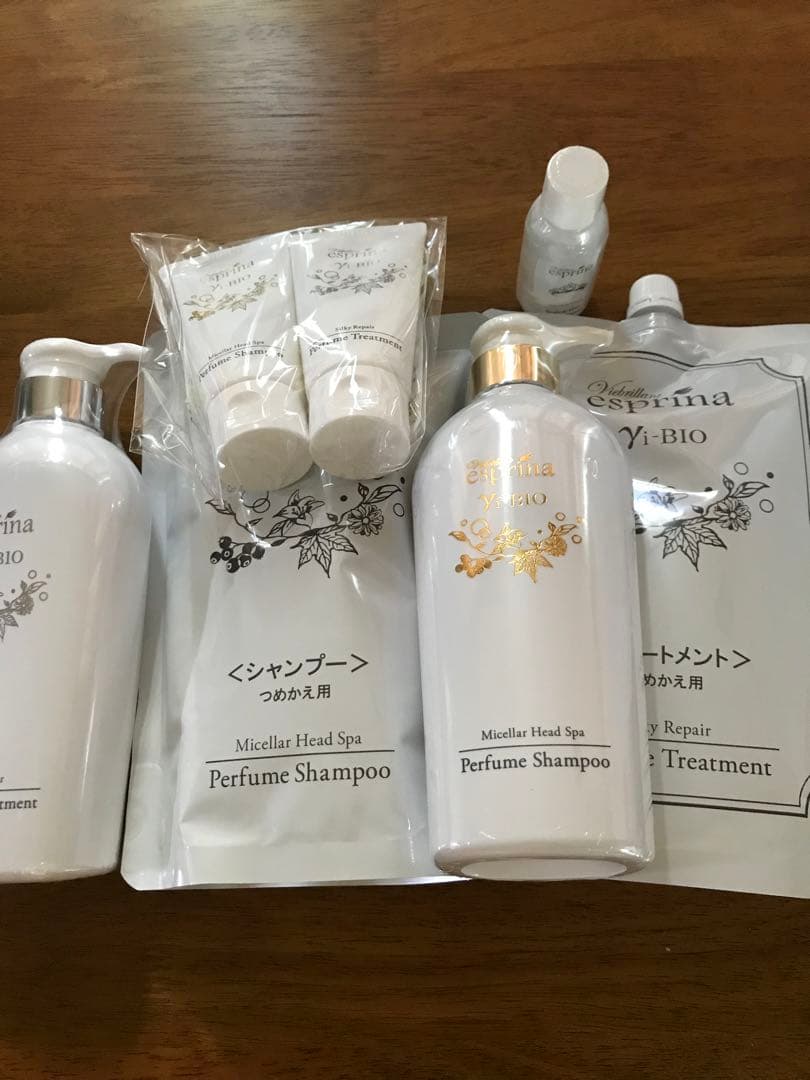 エスプリーナ シャンプー&トリートメント+レフィル大容量＋トラベル