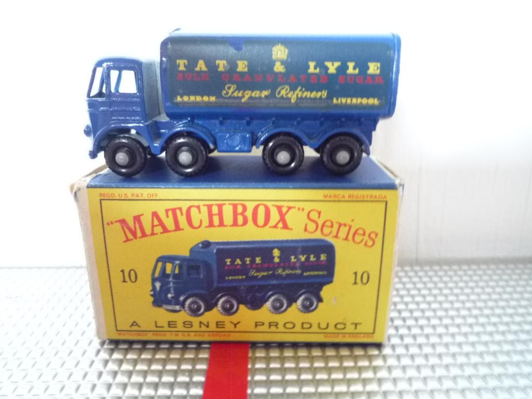 MATCHBOX N°10 SUGAR CONTAINER TRUCK 1961