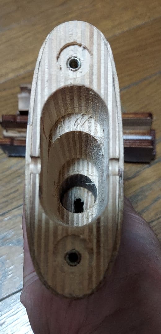 マルイAKMガスブロ SVOBODAウッドハンドガード&ストック スリング付き。