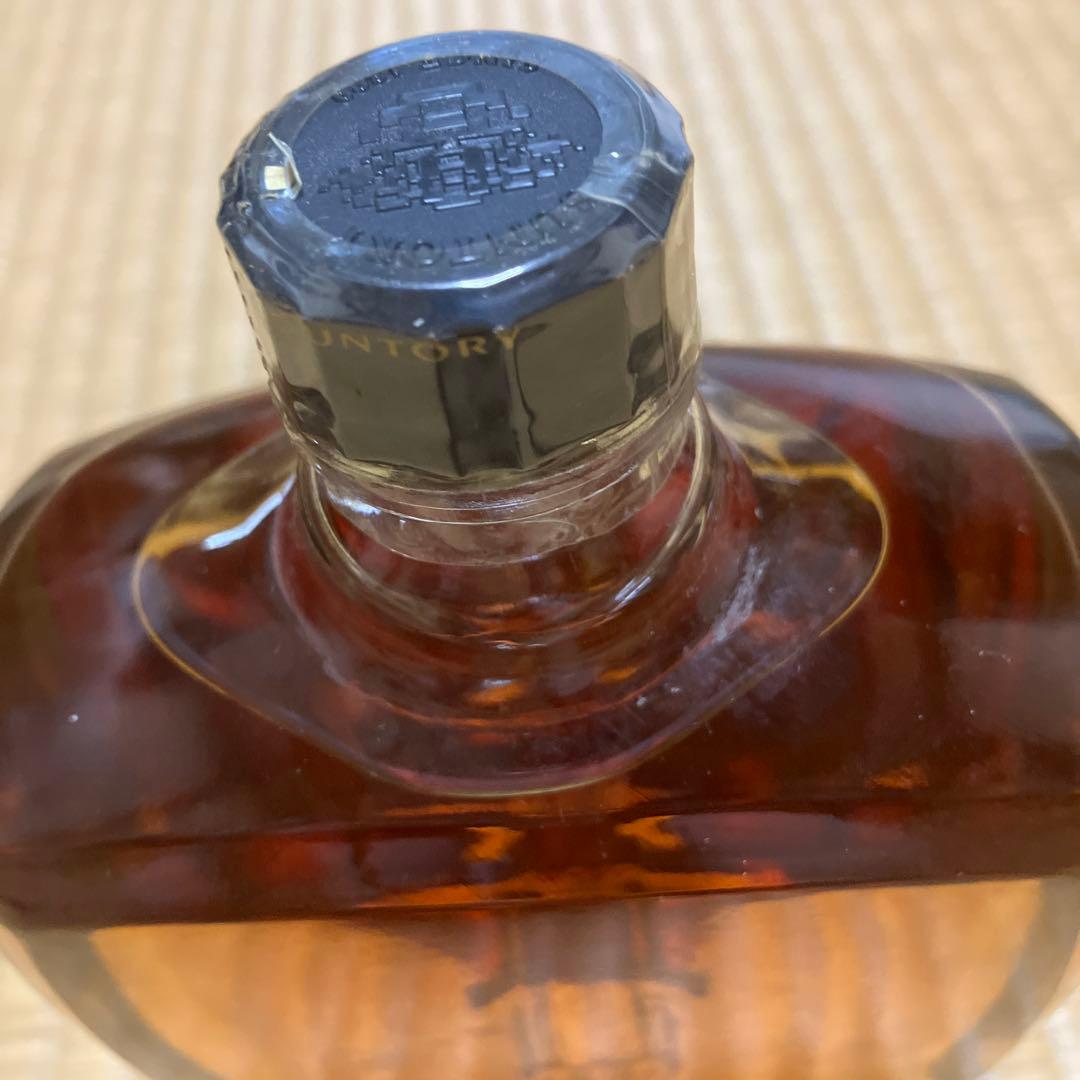 SALE中終売品】サントリーピュアモルト 古樽仕上 三味線型ボトル 600ml