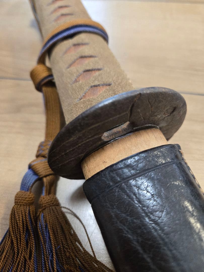 実物　最終値下げ　陸軍将校用軍刀拵えのみ　野戦用　刀身/つなぎ無し