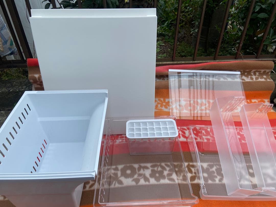 P870 超極美品 Panasonic 2024年製 156L 冷蔵庫 ホワイト