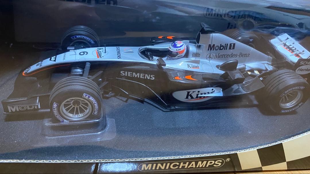 MINICHAMPS McLaren MP4-19 Kimi Räikkönen