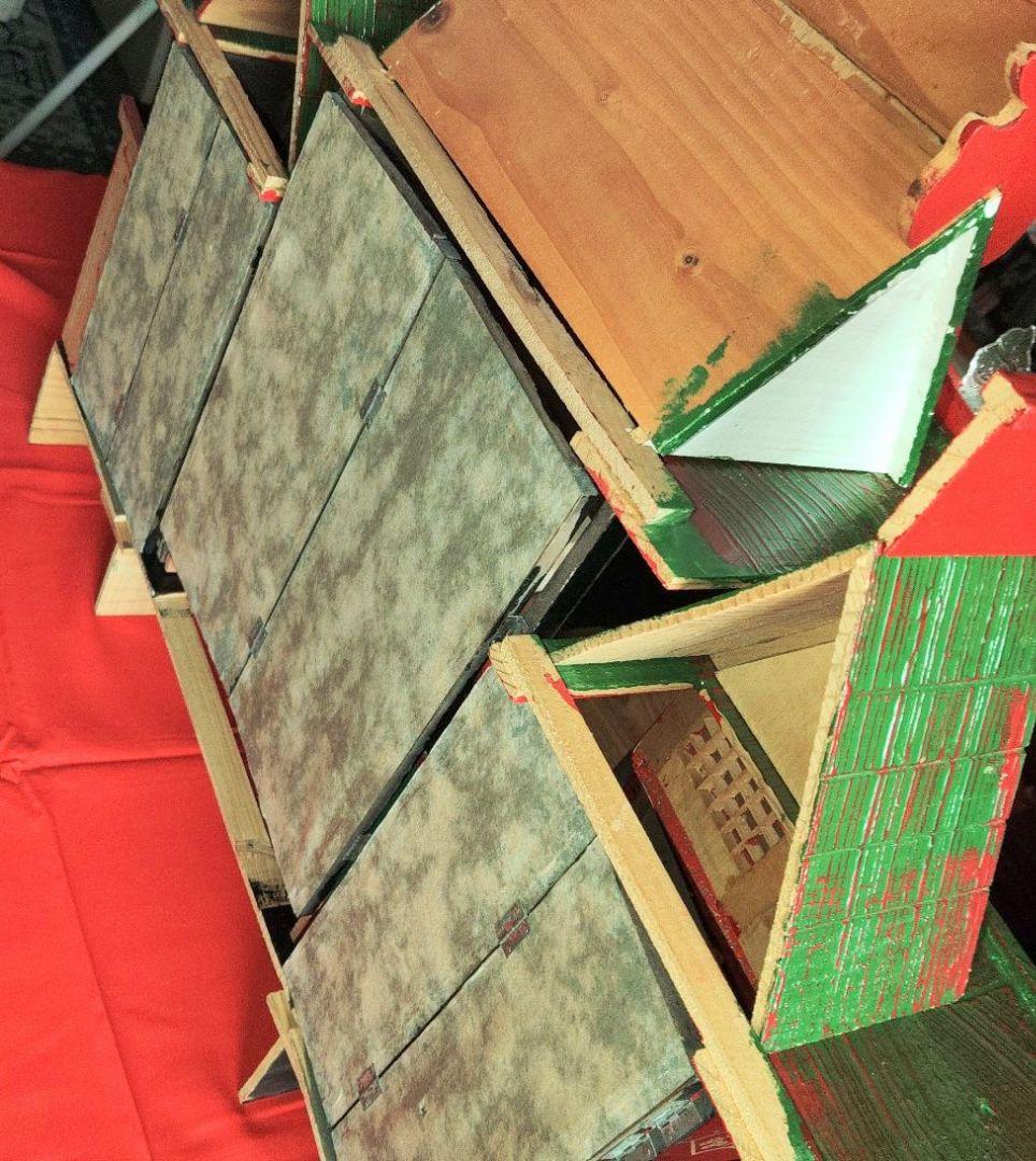 御殿飾り豊寿殿と雛人形、小物のセット