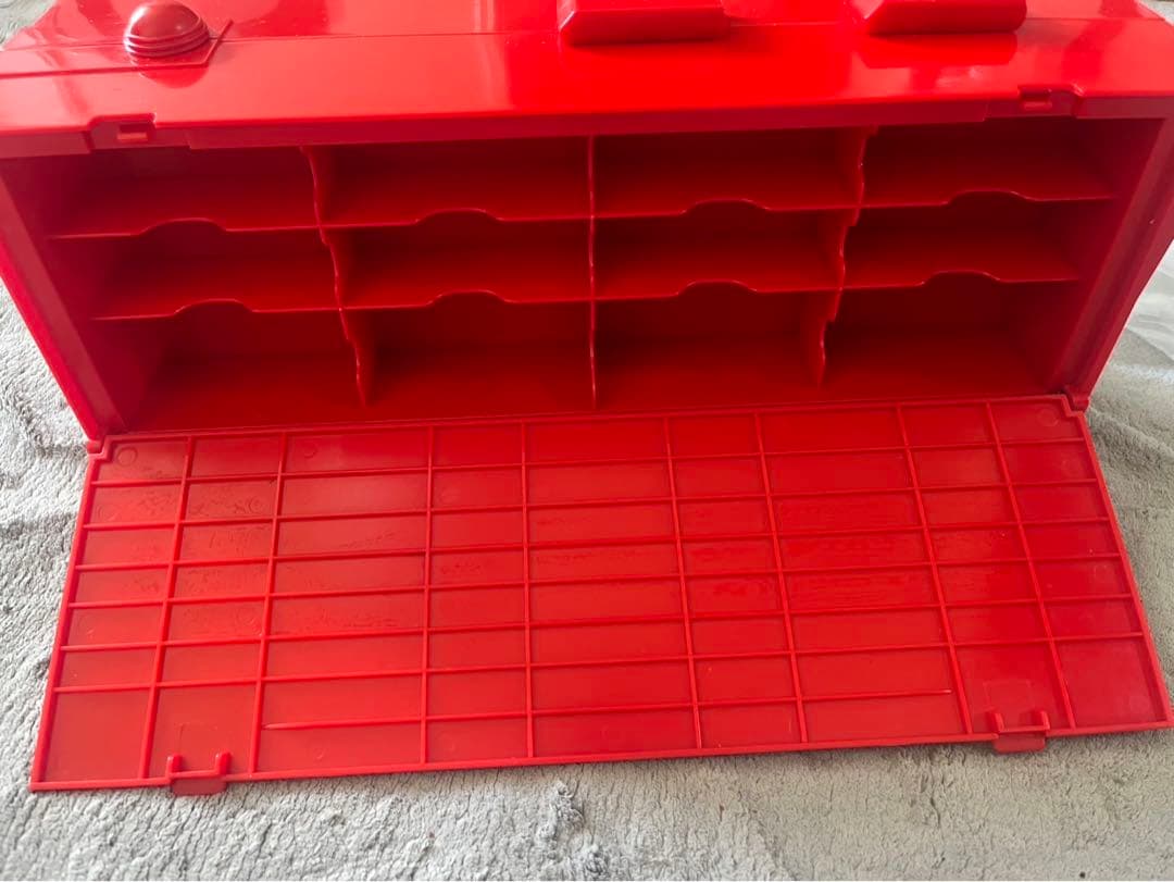 マック　カーズ　トミカ　大きなマックトレーラー 24台収納 13年位前の物　中古