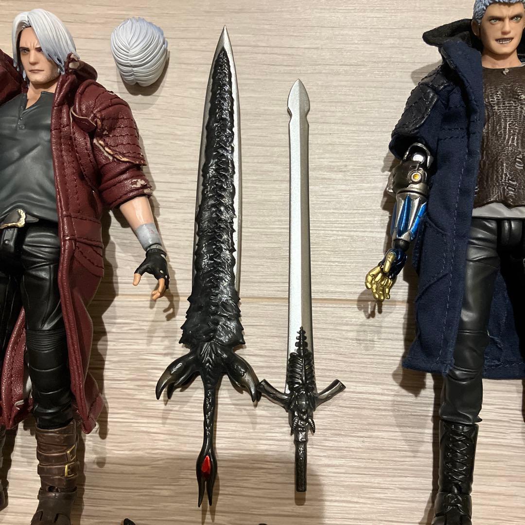千値練 Devil May Cry 　ネロ　ダンテ　デビルメイクライ　フィギュア