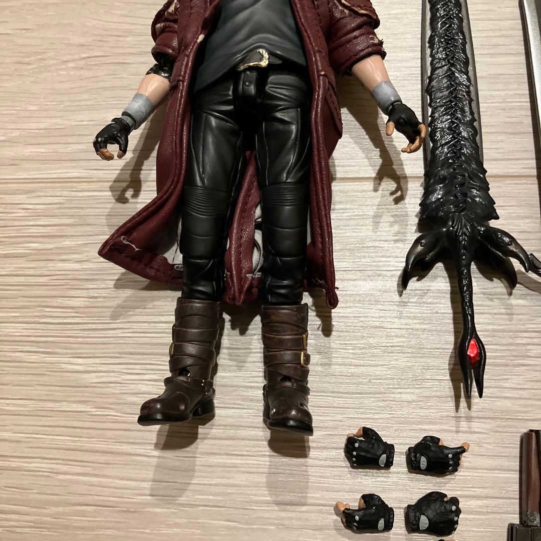 千値練 Devil May Cry 　ネロ　ダンテ　デビルメイクライ　フィギュア