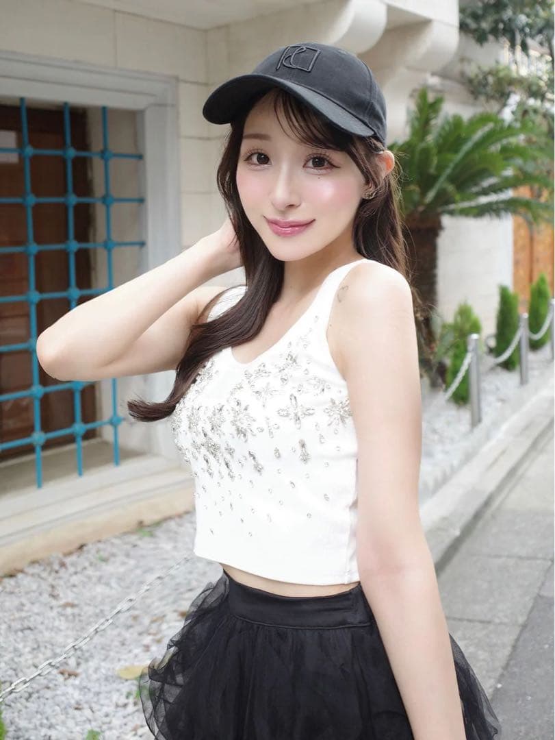 新品タグ付 ダーリッチ ジュエリーリブノースリトップス ホワイト