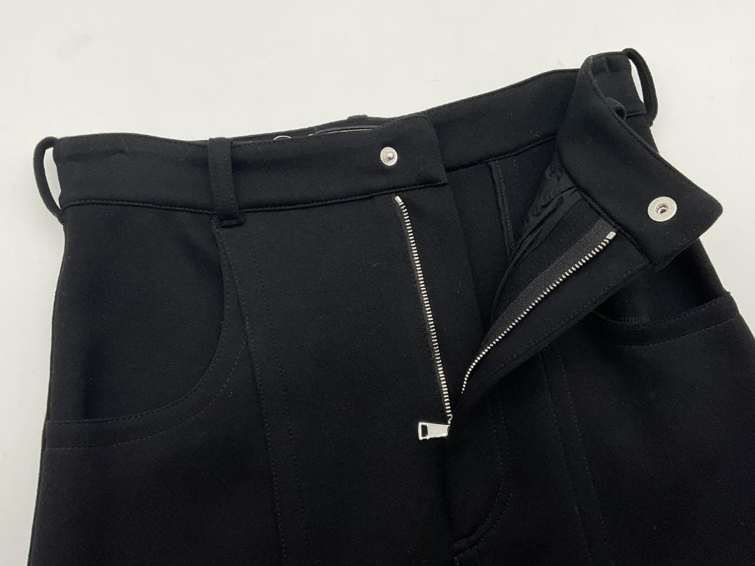 【新品】Plan C セミフレアスカート 36 定価107800円