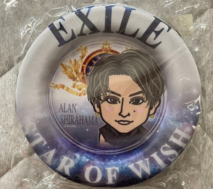 白濱亜嵐　ラウンドZIPケース