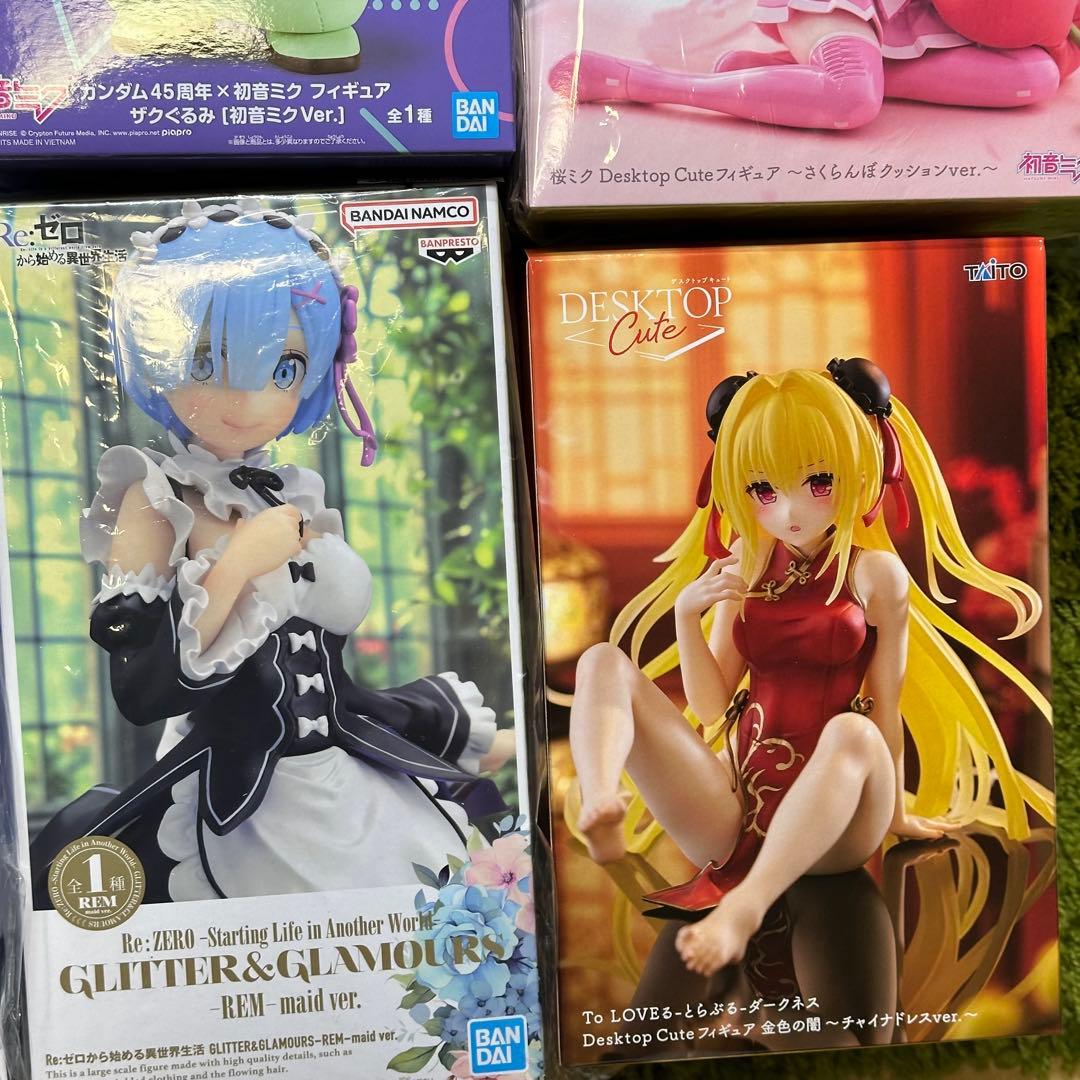 レム　初音ミク　金色の闇　まとめ売り　セット売り　プライズ　フィギュア　11個