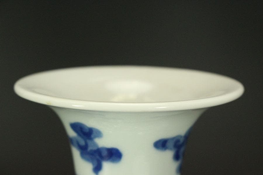 中国美術 龍模様 古い 花瓶(ZE510)