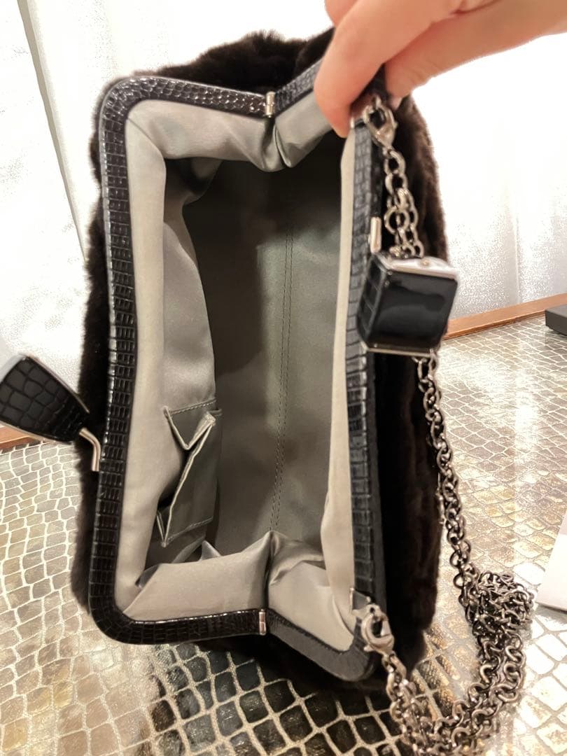 Ferragamo パーティーバッグ 黒 ファー　リザード　ミンク